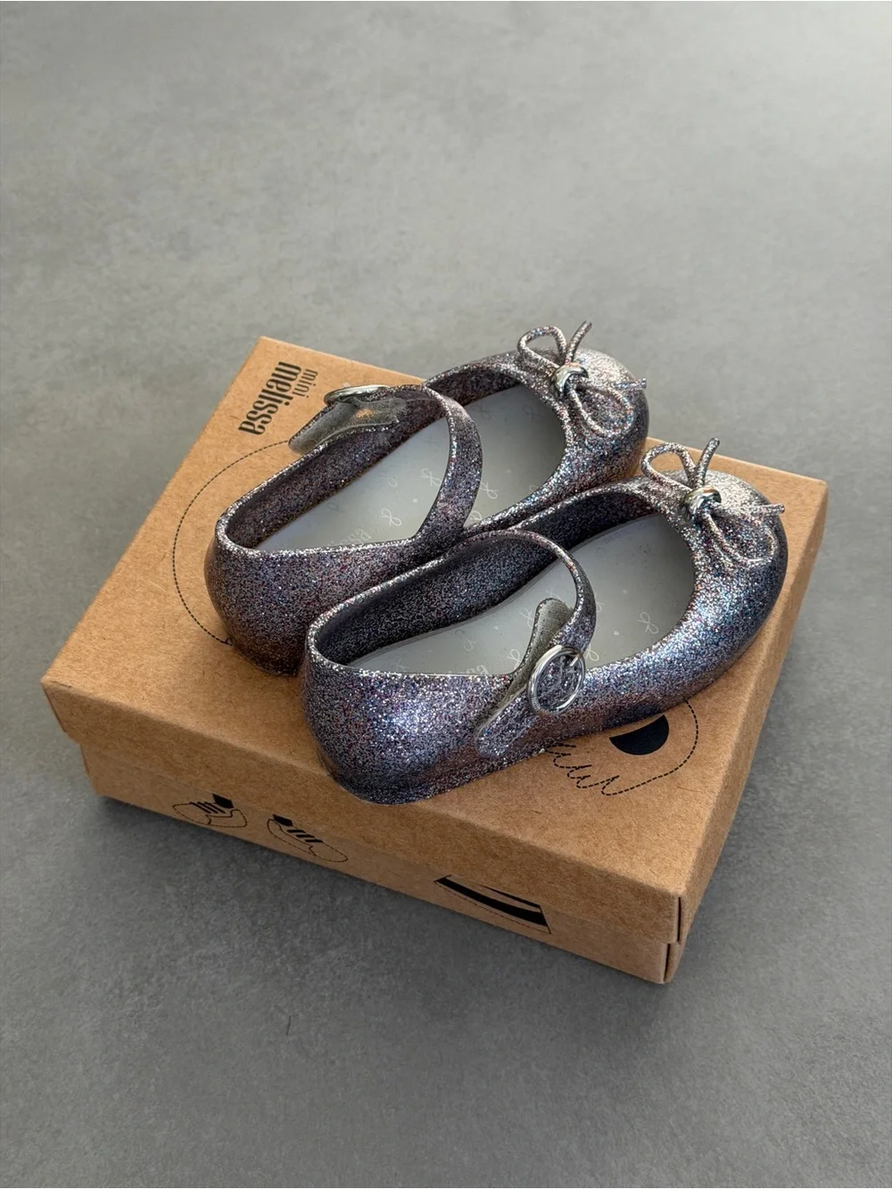 Mini Melissa Silver Glitter Mary Jane with Bow Accent 7